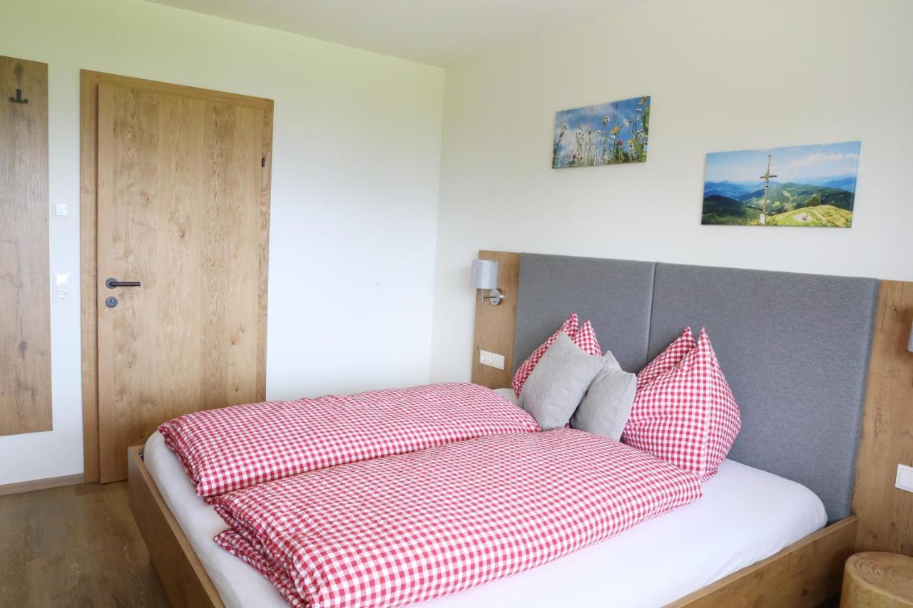 Lindbichlhof Urlaub Am Bio Bauernhof Apartment Sankt Johann im Pongau Exterior foto