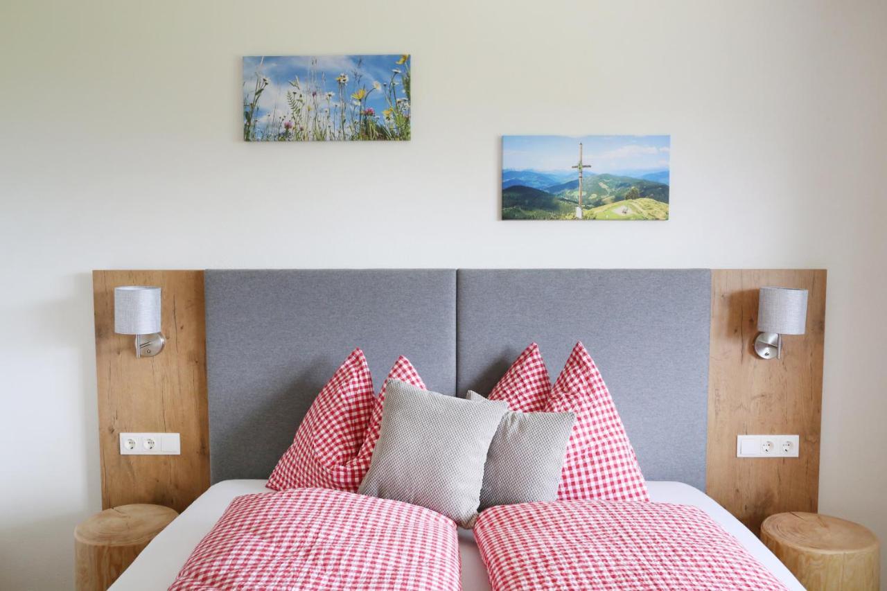 Lindbichlhof Urlaub Am Bio Bauernhof Apartment Sankt Johann im Pongau Exterior foto